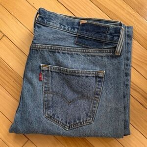Levi Strauss Button-Fly Men’s 501 Jeans W 34 x L 36